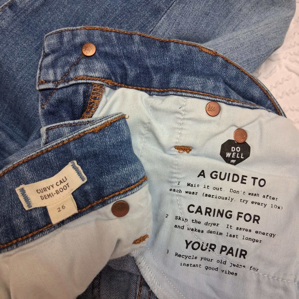 Madewell Medium Blue Cropped Bootcut Jeans Size 26 - Picture 3 of 16